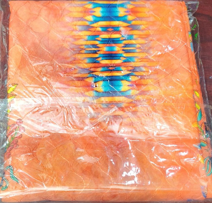 লেডিস সুন্দর পোশাক